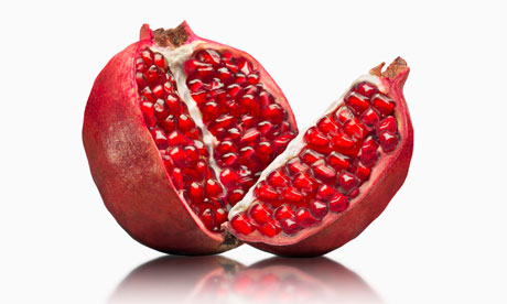 A-pomegranate-007